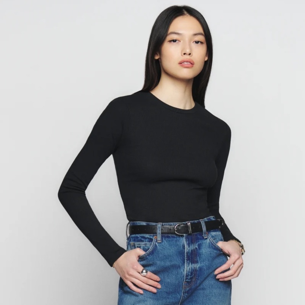 NWOT Reformation Long Sleeve Black Crew Neck Top Size M